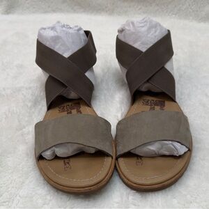 Sorel Ella Sage Green boho Strappy leather slip in sandals 9.5